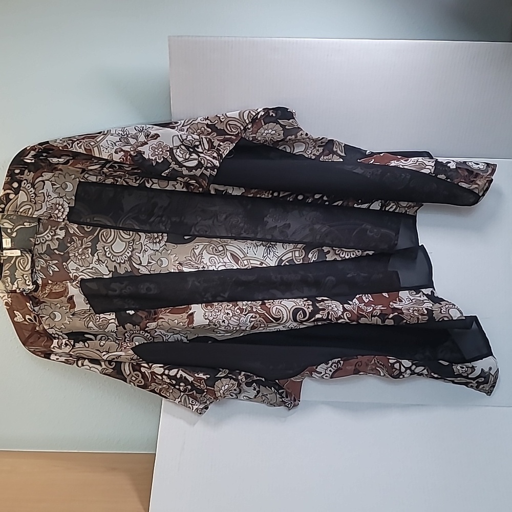 Cato Est 1946 Womans Kimono 18/20 W Black Brown Tan Paisley Short Sleeve Sheer - Picture 4 of 5